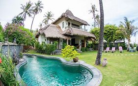 Life In Amed Beach Hotel